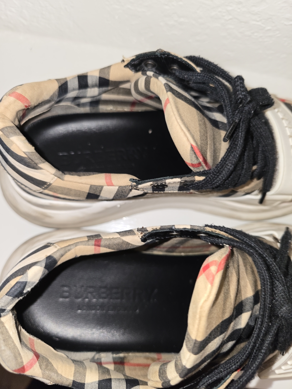Burberry Tan Plaid Sneakers with Black Laces and Red Accent - Picture 9 of 11